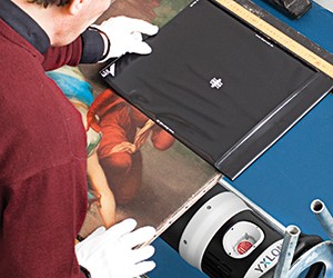 Yxlon SMART EVO 160DS used in art conservation at the National Gallery of Denmark