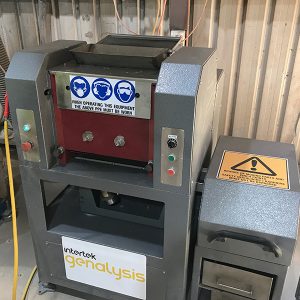 Orbis OM50 dual action jaw crusher for sample preparation in mining